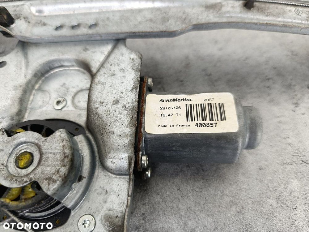 PODNOŚNIK SZYBY PRAWY PRZÓD RENAULT CLIO III 400857 ARVIN MERITOR - 9