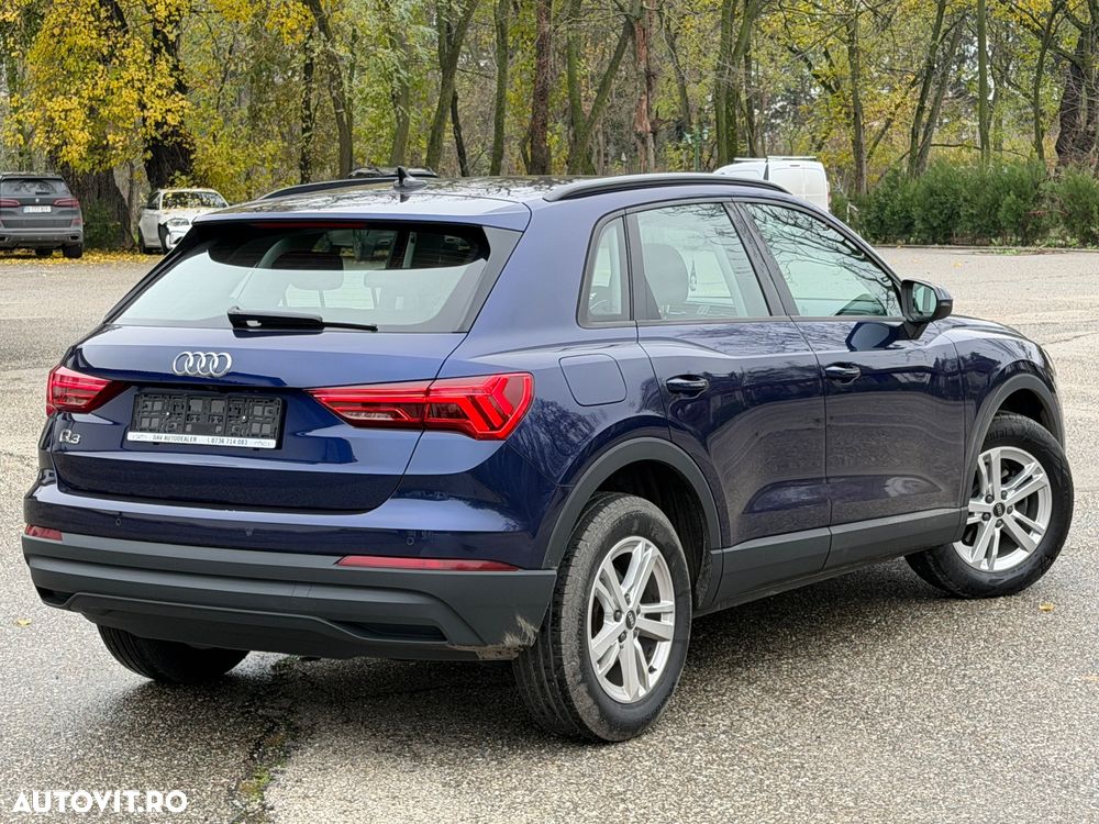 Audi Q3 35 TFSI S tronic - 5
