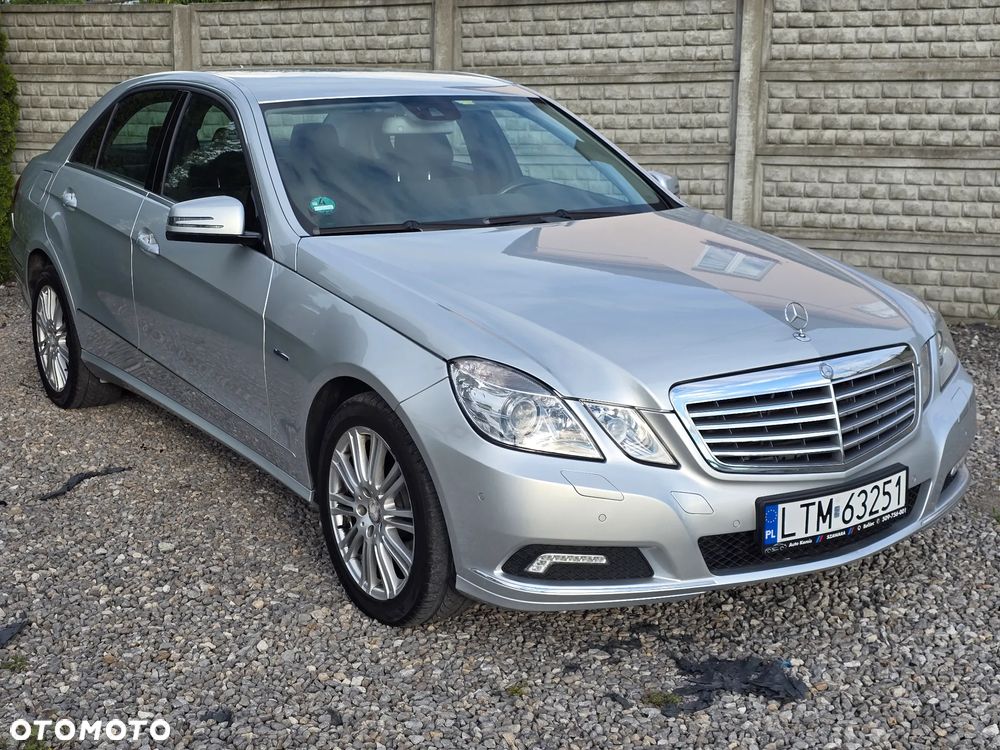Mercedes-Benz Klasa E 350 CDI BlueEff Elegance