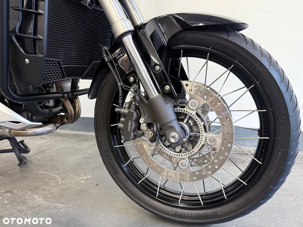 Honda VFR - 9