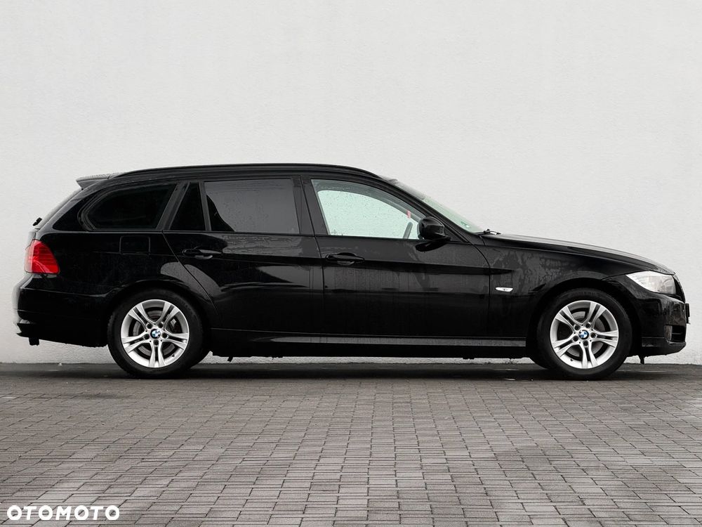BMW Seria 3 318i Edition Lifestyle - 3