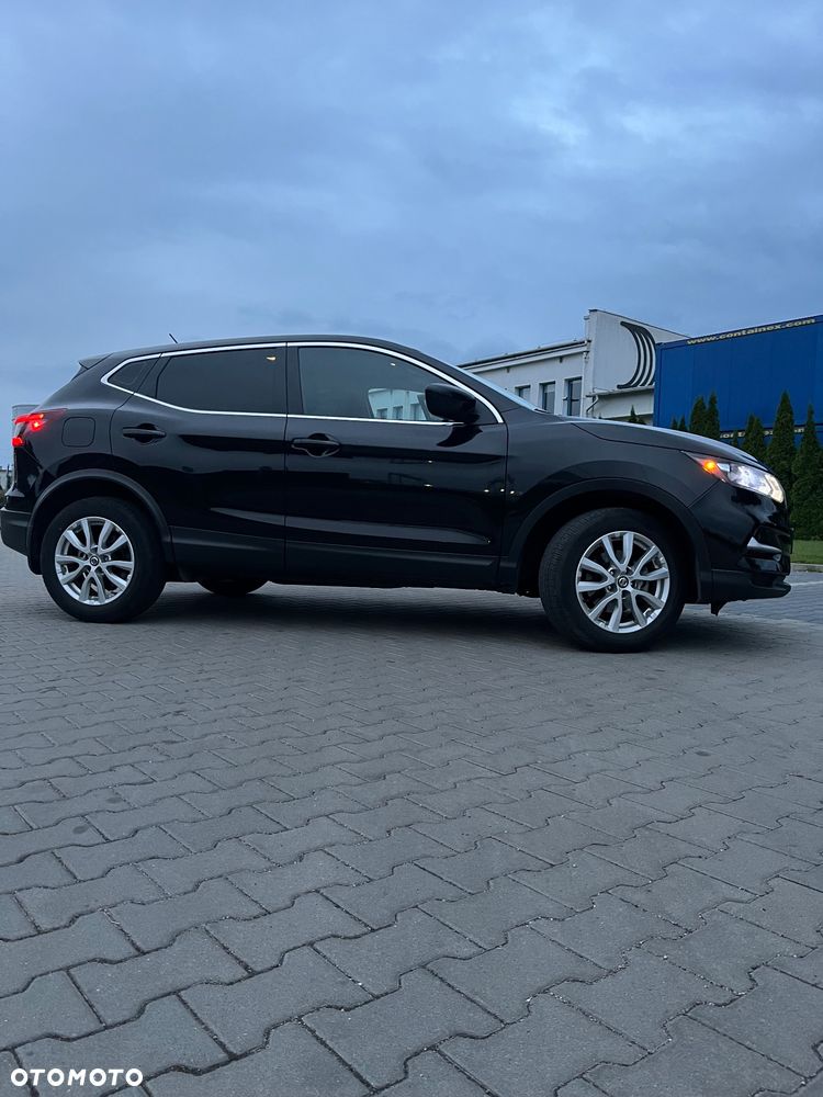 Nissan Rogue - 17