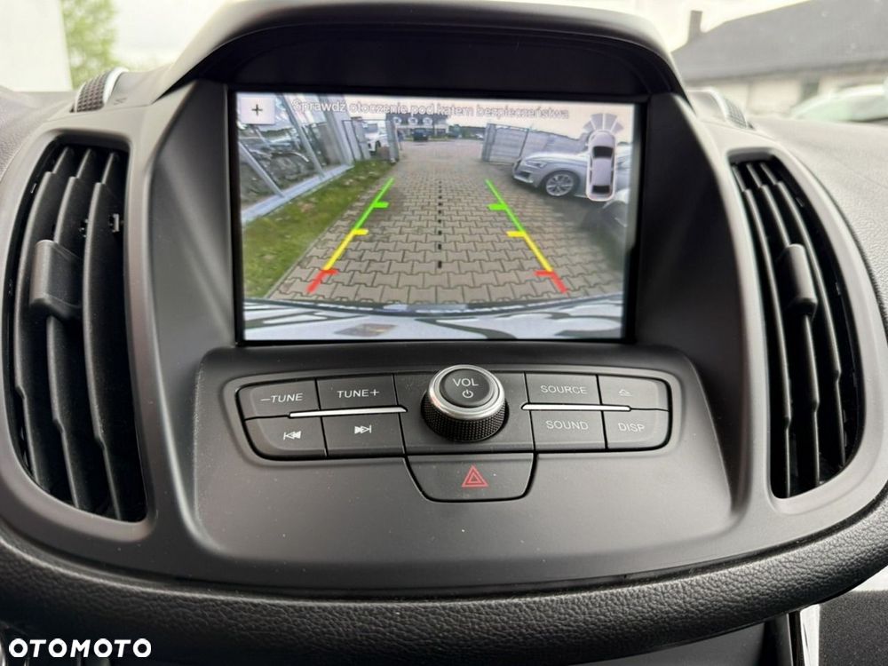 Ford Kuga 2.0 TDCi 4x4 Titanium - 23