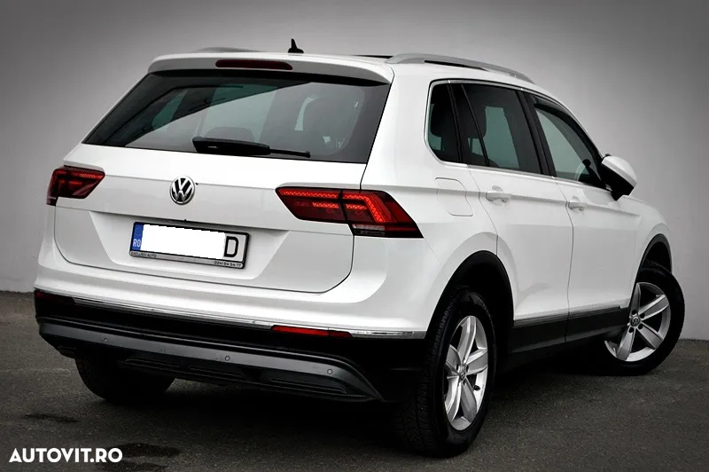 Volkswagen Tiguan 2.0 TDI 4Mot DSG Highline - 11