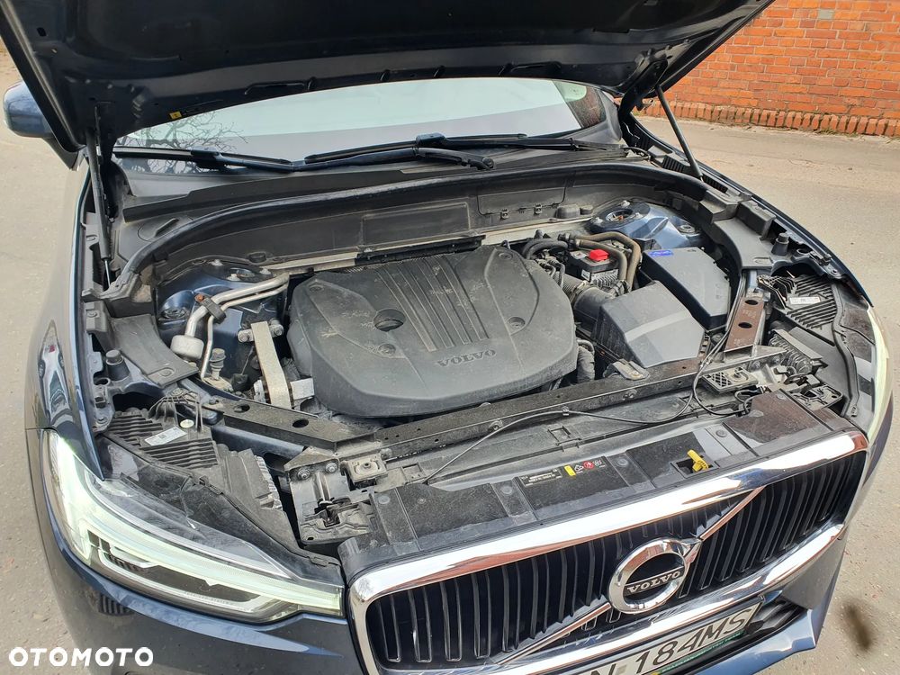 Volvo XC 60 B4 B Geartronic Momentum Pro - 30