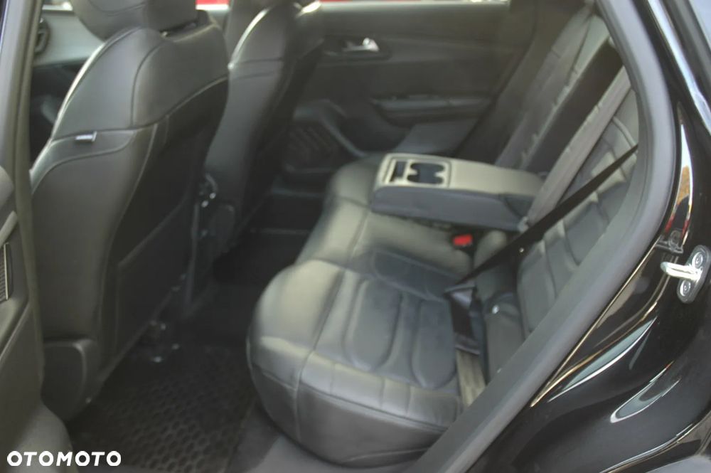 Citroën C5X 1.6 PureTech Shine Pack EAT8 - 18