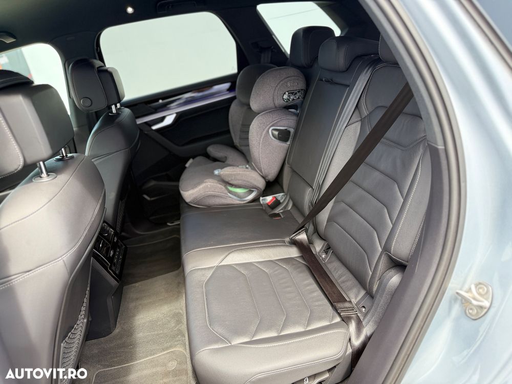 Volkswagen Touareg V6 TSI R-Style - 18