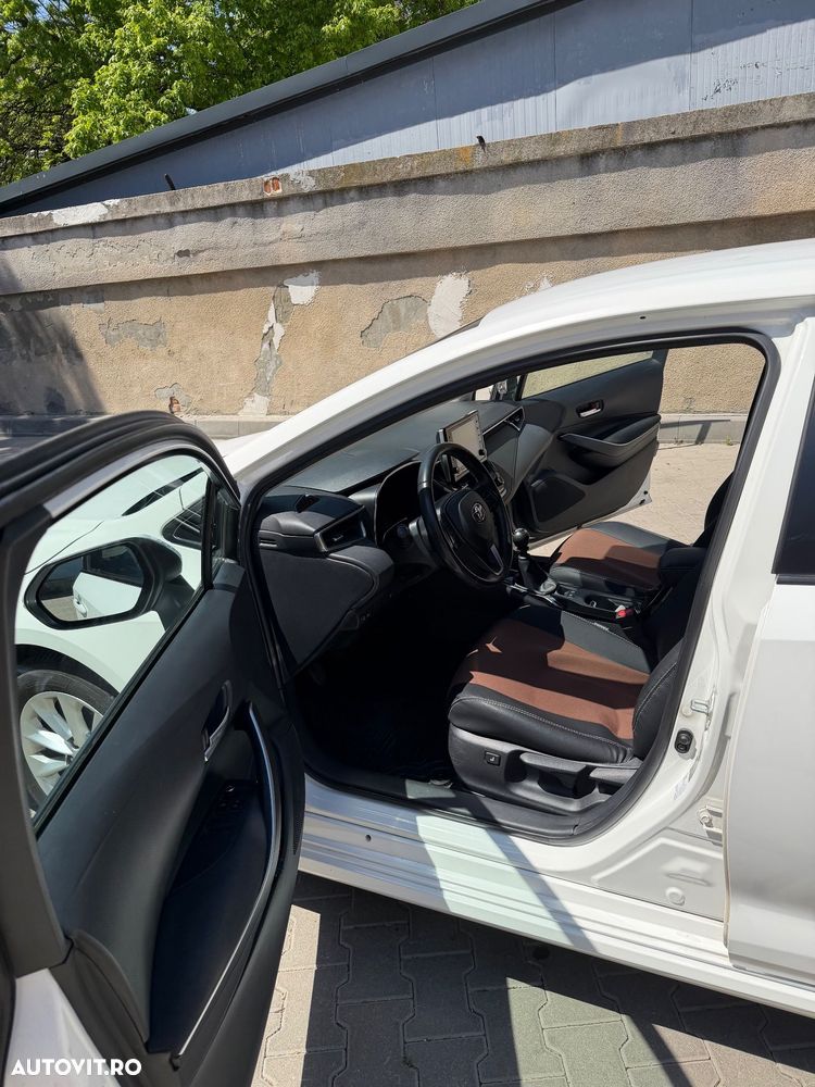 Toyota Corolla 1.6 Valvematic Sol - 6