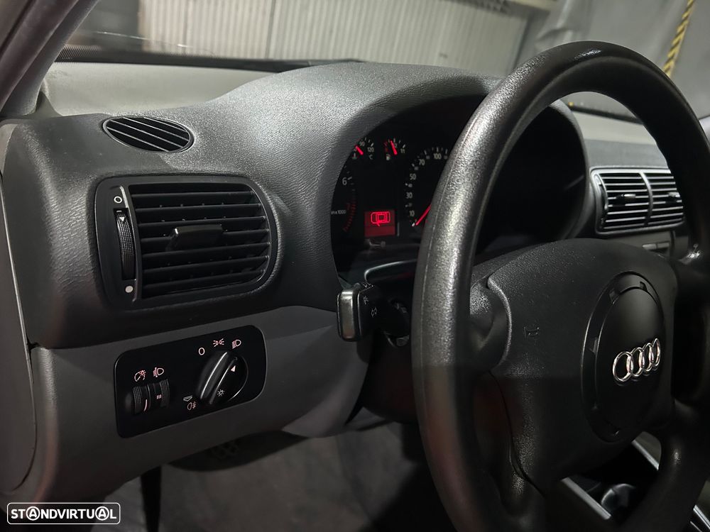 Audi A3 1.6 EC - 14