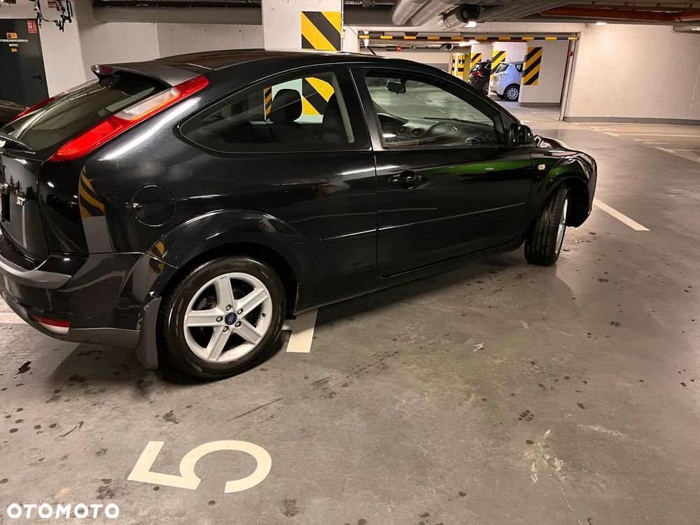 Ford Focus 1.4 Trend - 10