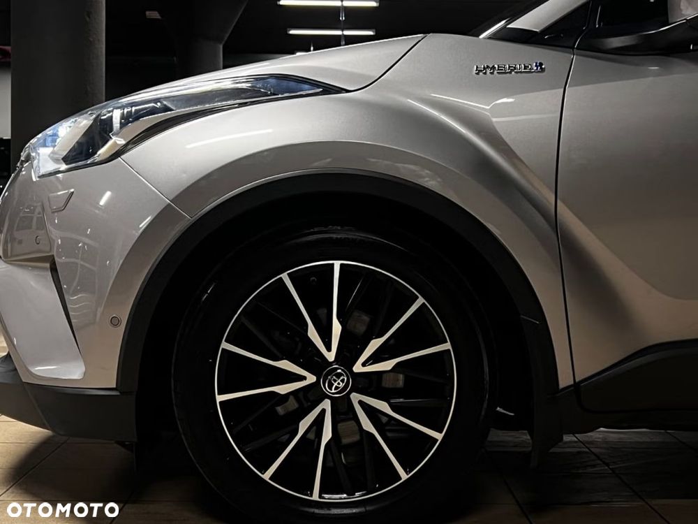 Toyota C-HR Lounge - 9