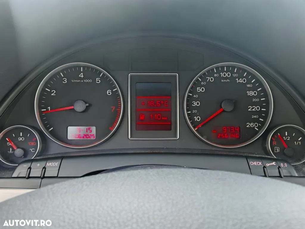 Audi A4 1.6 - 19