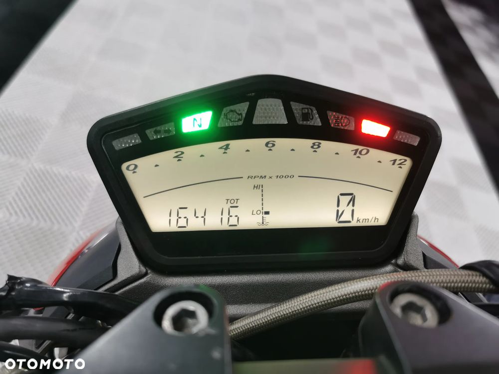 Ducati Streetfighter 1098 - 39