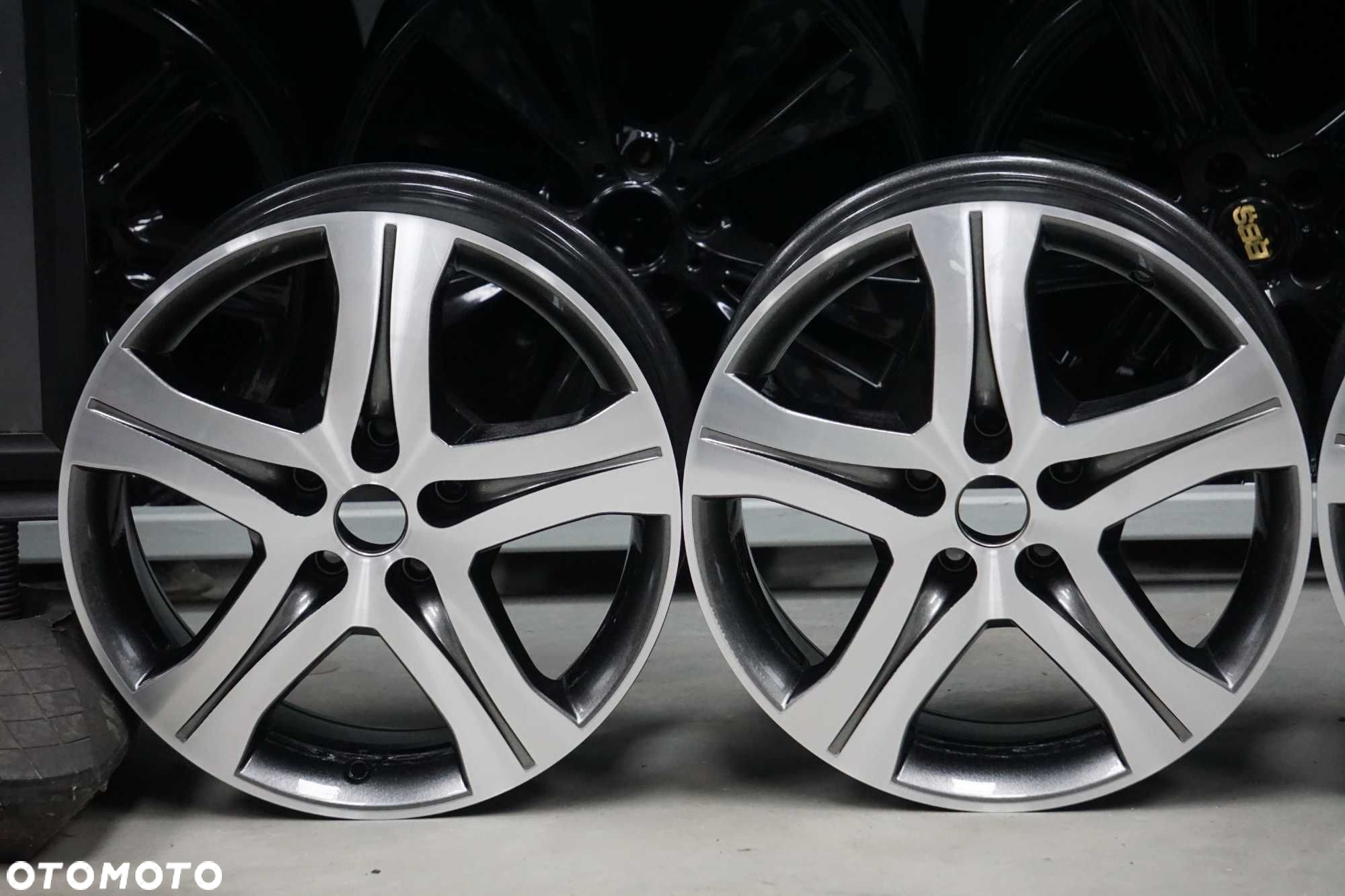 Alufelgi Rondell Germany 5x115 8Jx17 et40 cb70,4mm grafit polysk i cnc - 5
