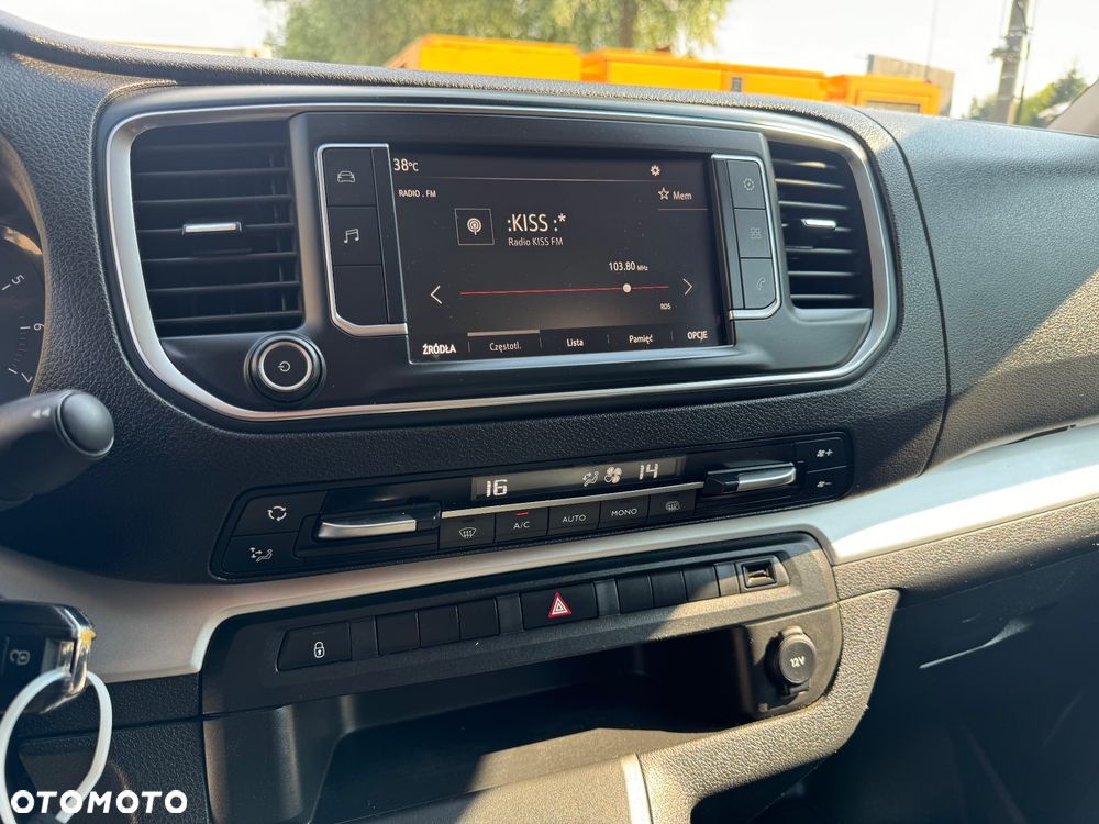 Opel Vivaro - 20