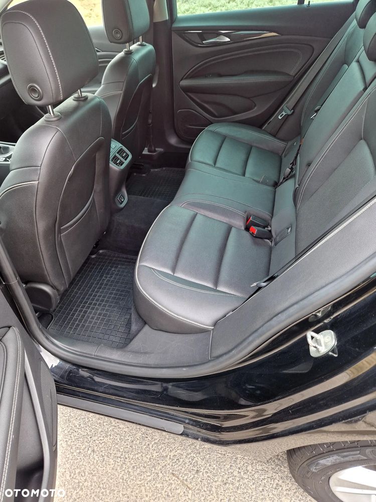 Opel Insignia 2.0 CDTI 4x4 Exclusive S&S - 10