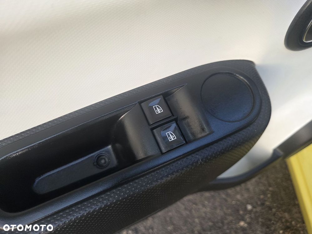 Renault Twingo SCe 70 Start&Stop Intens - 14