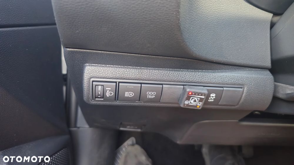 Toyota Corolla 1.8 Hybrid Comfort - 10