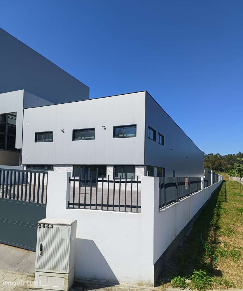 ARMAZÉM Comercial NOVO – Z. I. PERM – SANTA MARIA DA FEIRA - Grande imagem: 3/15