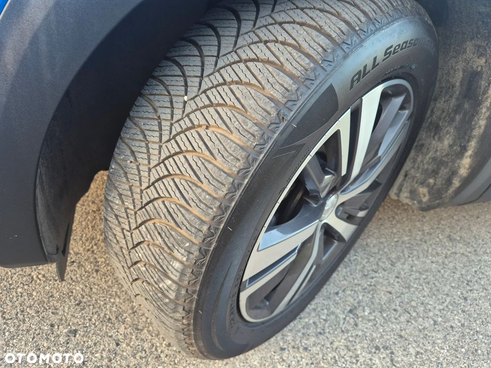 Peugeot 3008 1.2 PureTech GPF Allure S&S EAT8 - 31