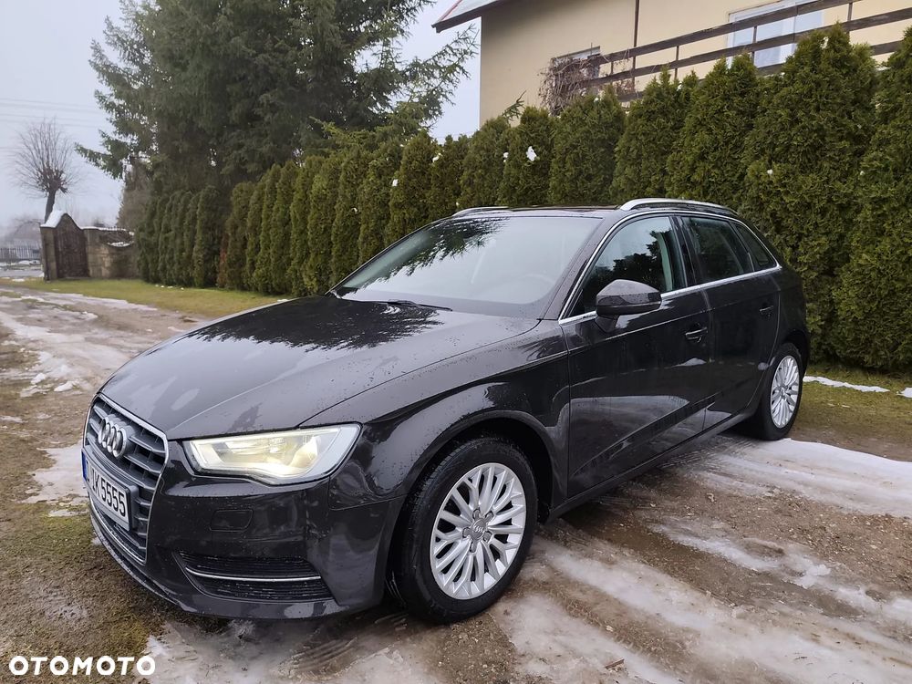 Audi A3 Sportback - 1