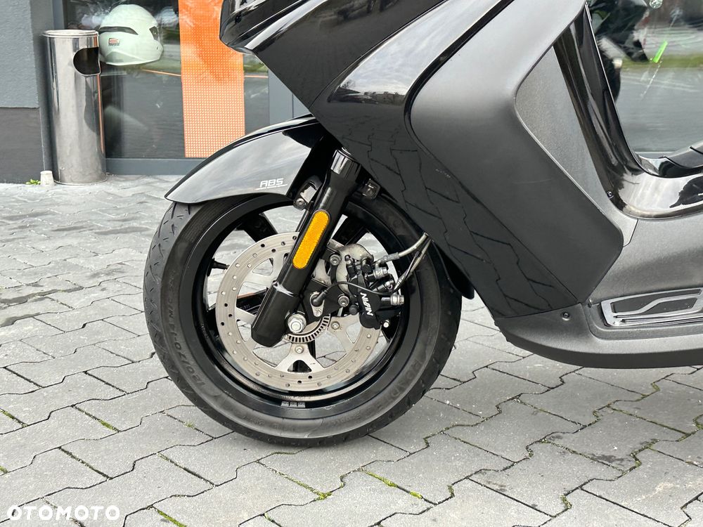 Peugeot Satelis - 33