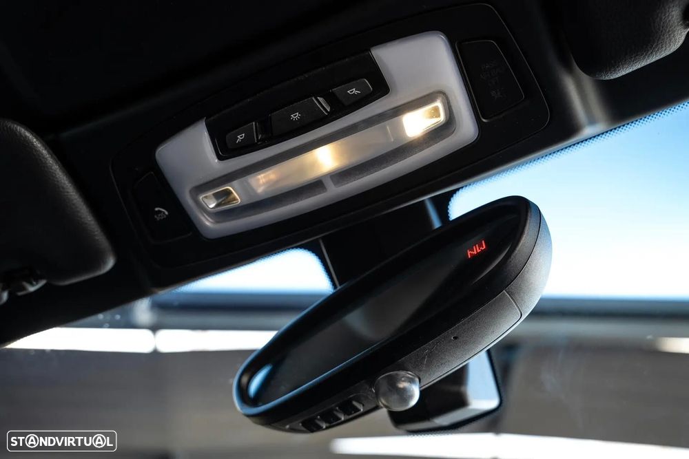 BMW 228 i Pack M Auto - 13