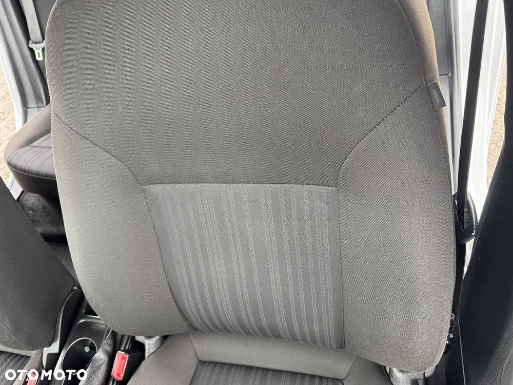 Opel Astra - 17