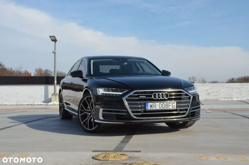 Audi A8 - 8