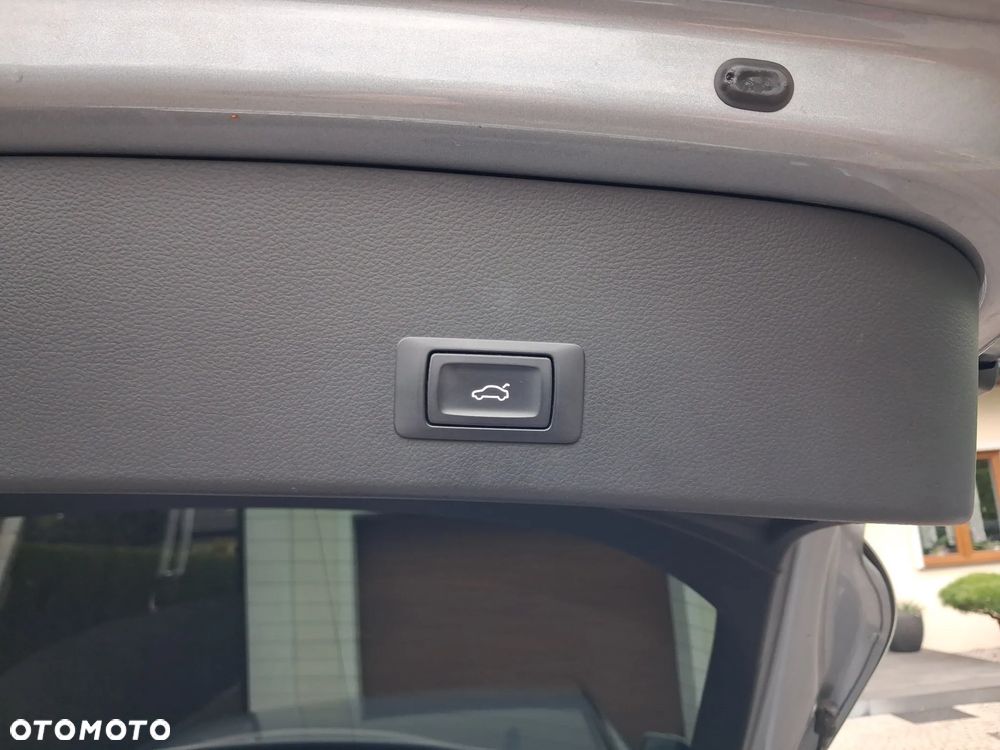 Audi A6 Avant 3.0 TDI S tronic - 20
