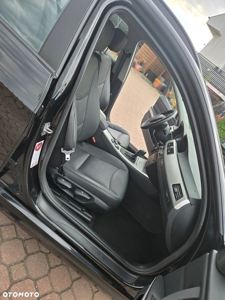 BMW Seria 3 318i Edition Exclusive - 20