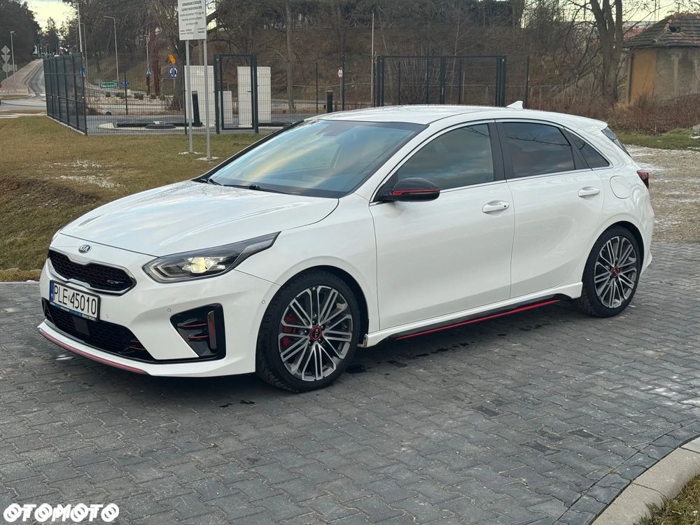 Kia Ceed - 7