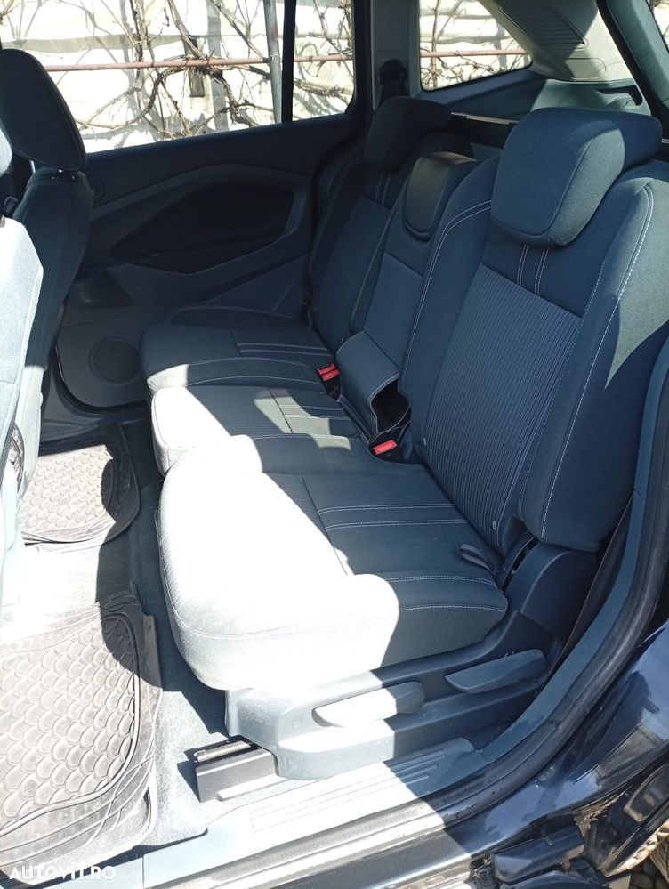 Ford C-Max 2.0 TDCi Aut. Trend - 4