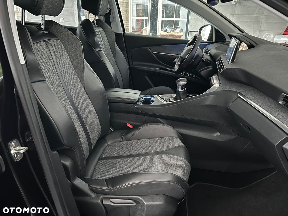 Peugeot 5008 1.2 PureTech Access S&S - 30