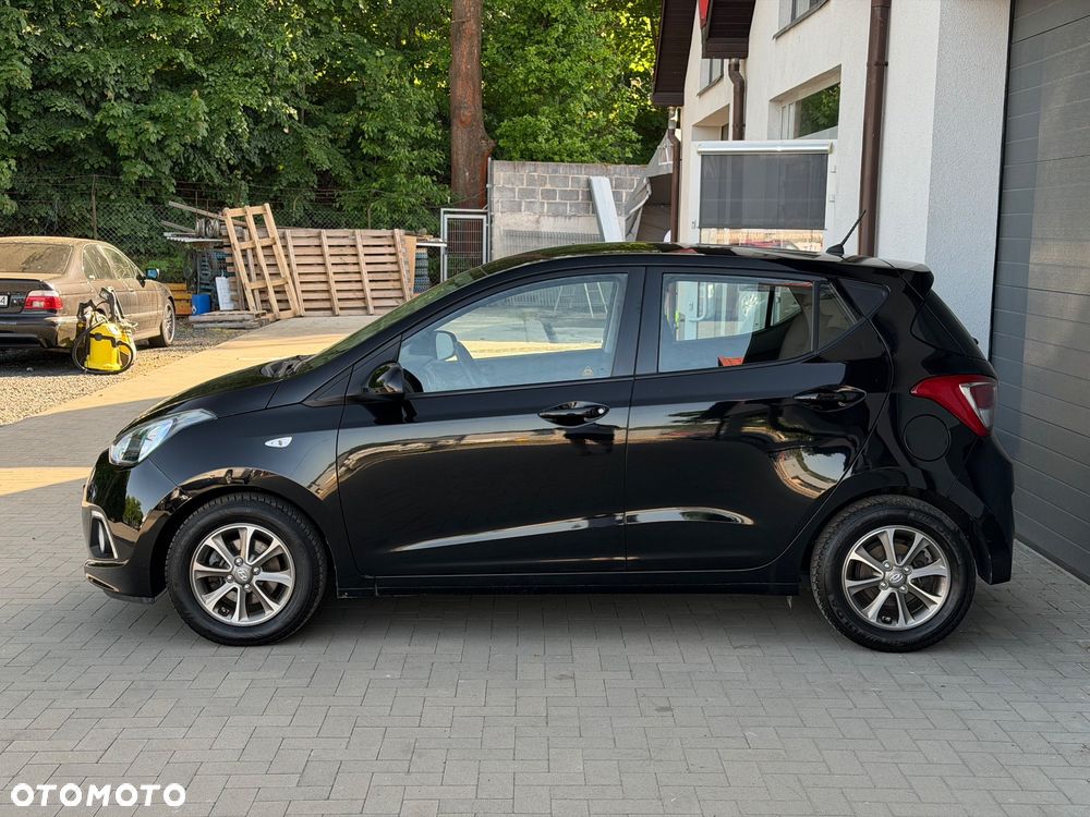 Hyundai i10 1.2 Black Line - 22