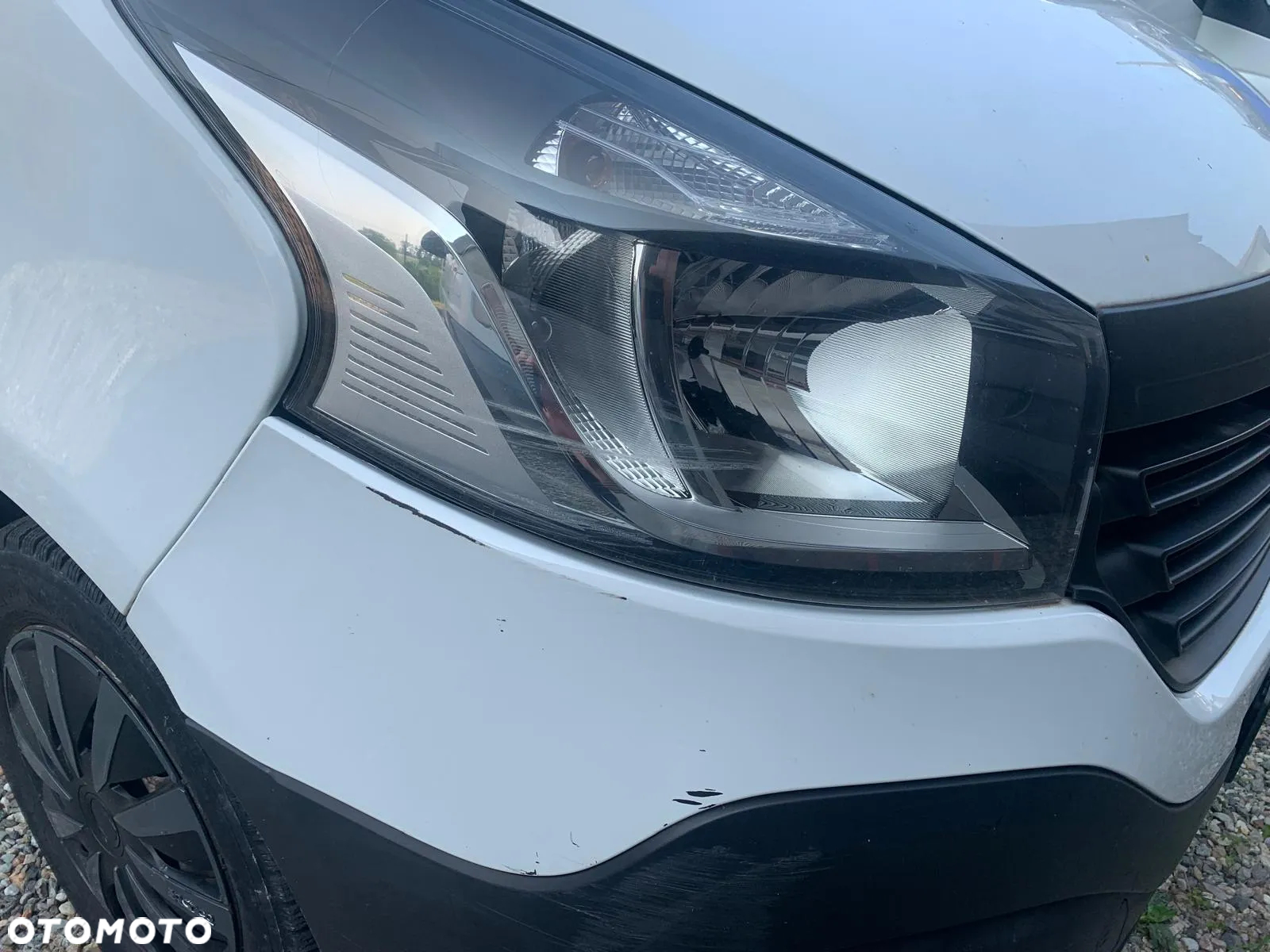 Renault TRAFIC - 12