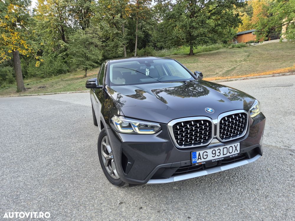 BMW X4 xDrive20i AT MHEV - 12