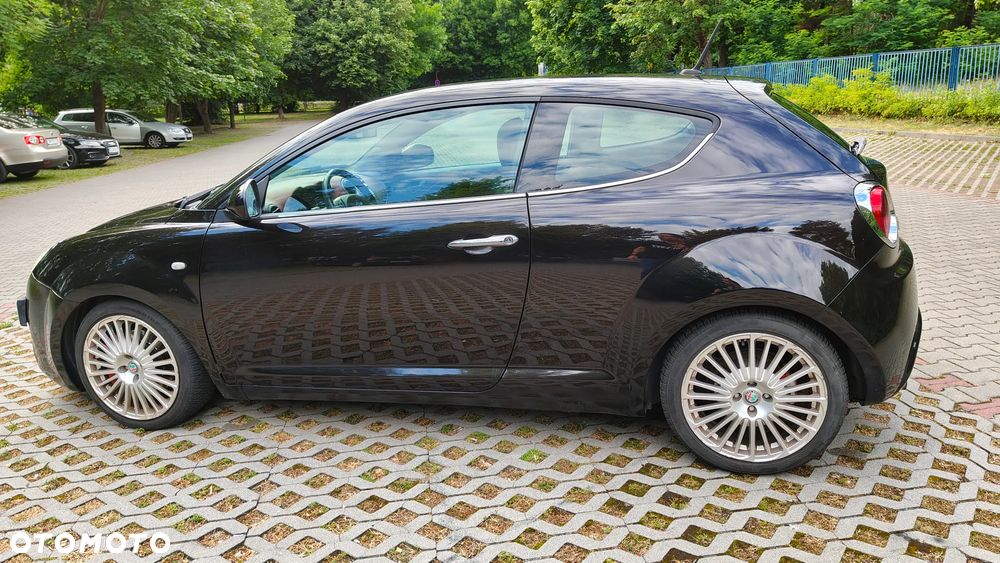 Alfa Romeo Mito 1.4 TB Distinctive - 4