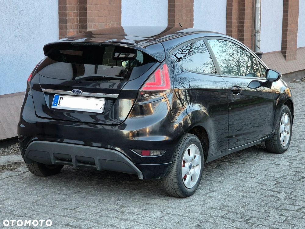 Ford Fiesta 1.6 Sport - 14
