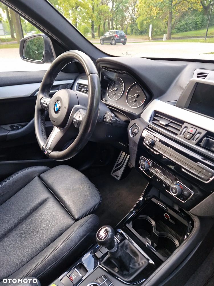 BMW X1 sDrive18d M Sport - 12