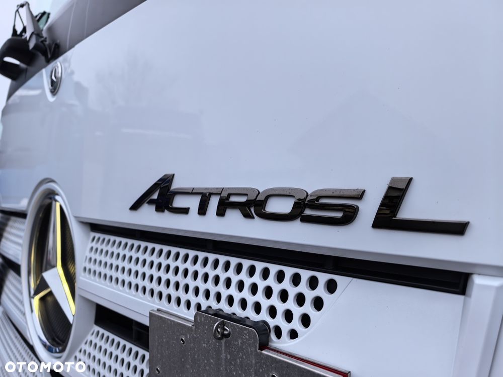 Mercedes-Benz Actros L 1851 LSnRL * Olejowy Retarder * GigaSpace * 2 zbiorniki * LED * - 34