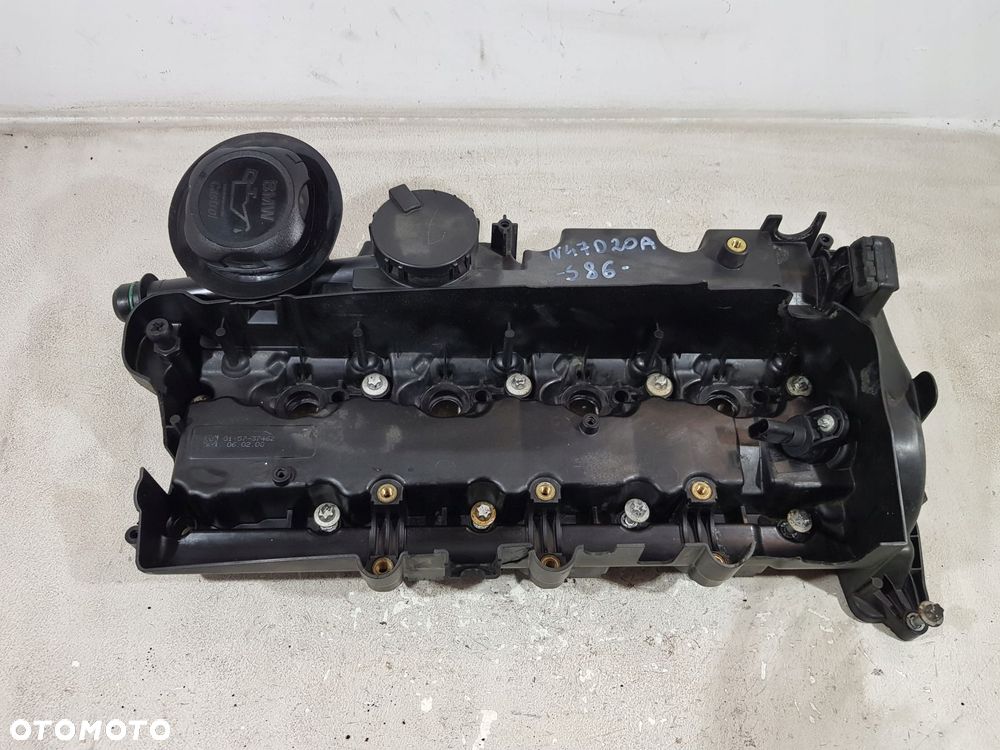 pokrywa zaworów 7797613 bmw e90 e91 e87 e60 2.0d n47d20a - 2