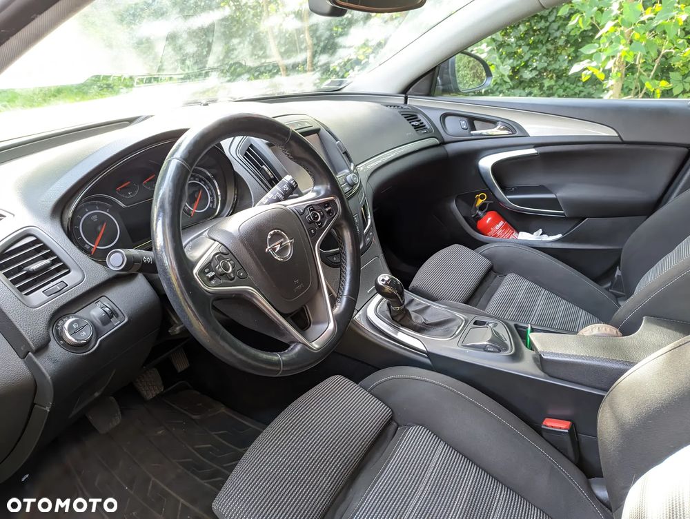 Opel Insignia - 11
