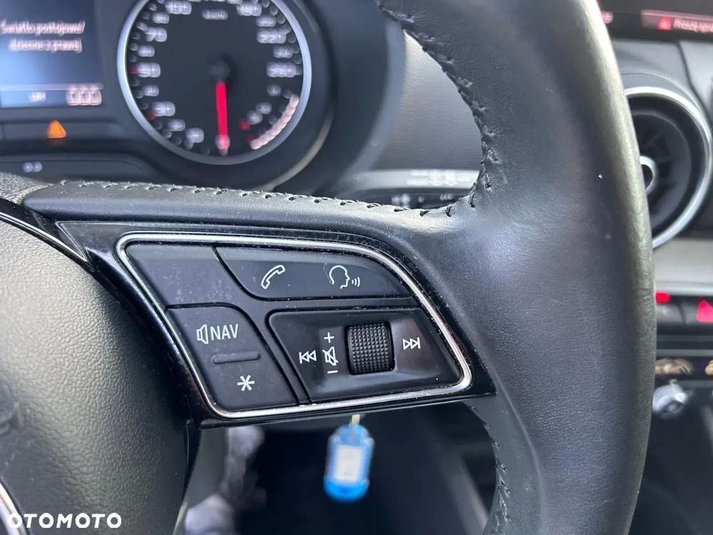 Audi Q2 30 TFSI - 19