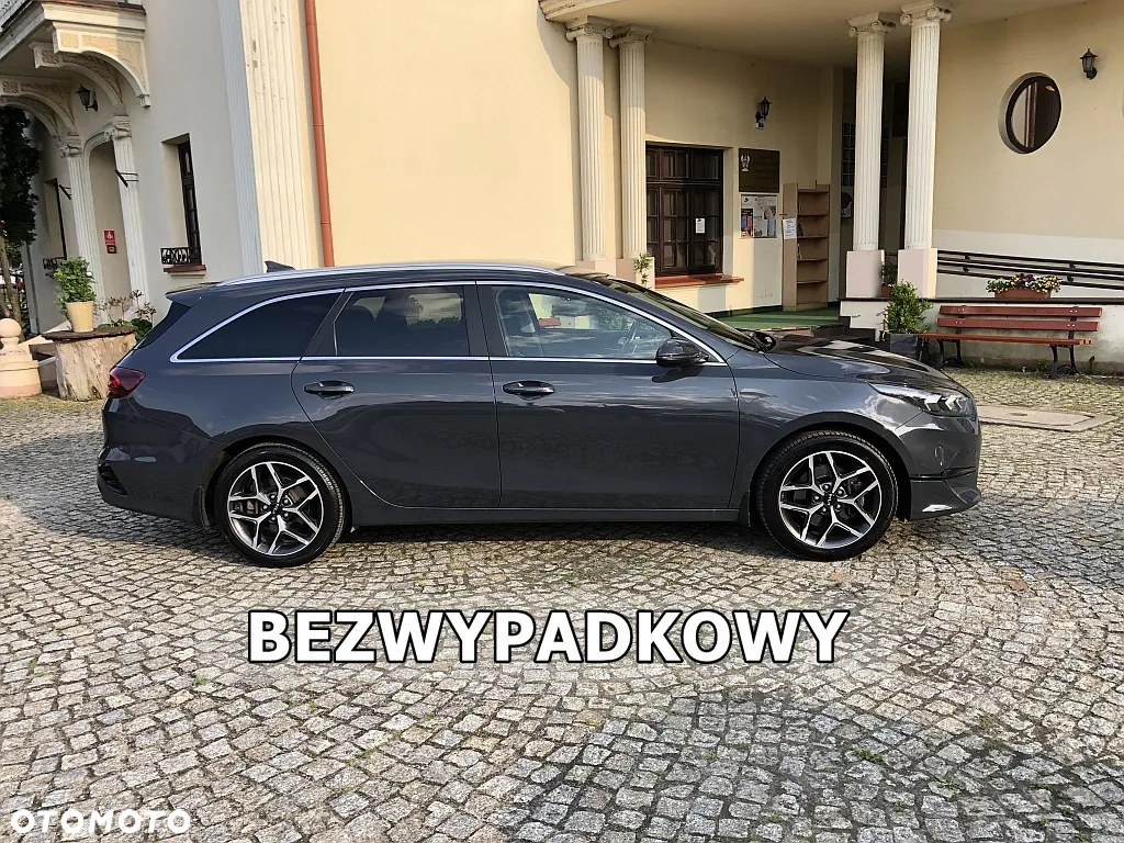 Kia Ceed 1.5 T-GDI L Business Line DCT - 4