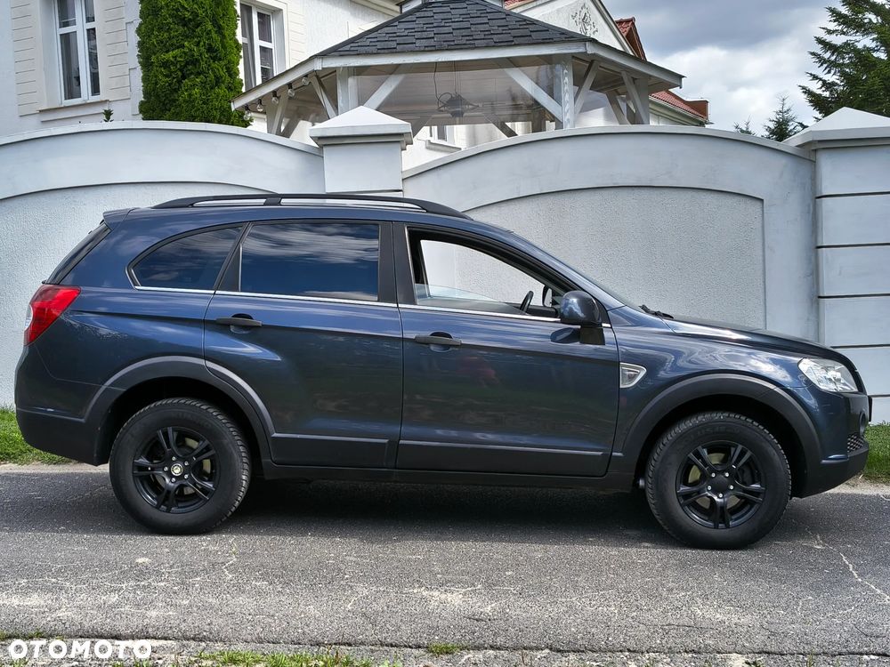 Chevrolet Captiva 2.4 2WD 5 Sitzer LS - 17