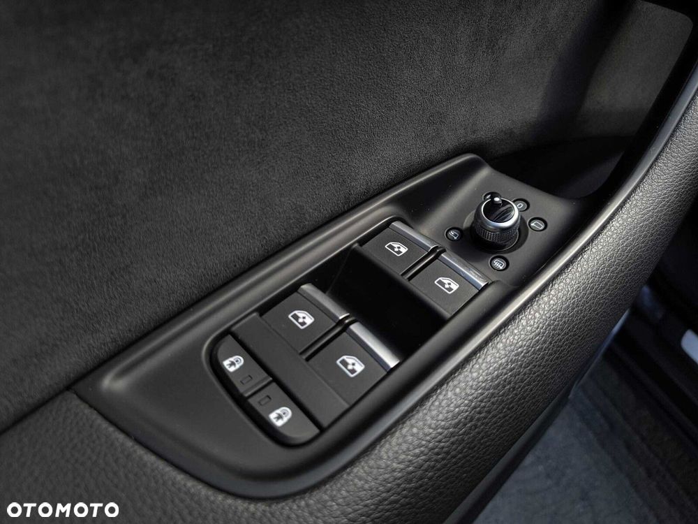 Audi Q7 50 TDI mHEV Quattro S Line Tiptr - 17