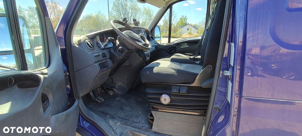 Iveco Daily 35C15 V - 12
