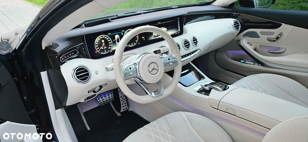 Mercedes-Benz Klasa S 560 Coupe 4-Matic 9G-TRONIC - 12
