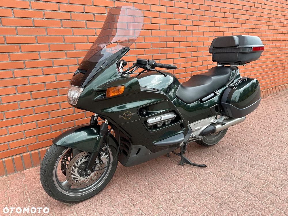 Honda ST - 5